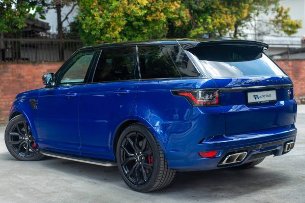 2021 Land Rover Range Rover SPORT SVR Carbon Edition - Image 7